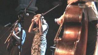 Hot Club of Cowtown - Oh, Baby. Norwich 27th May 2009