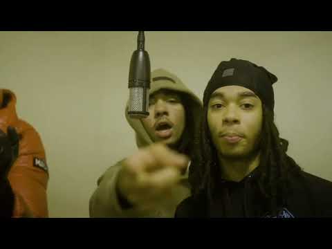 L.A x Ewuu x Sey Buckz - Beggin (WhoRunItNYC Performance)