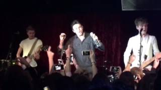 New Hope Club covers Perfect Strangers