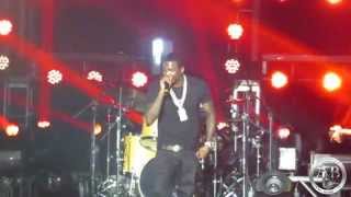 Meek Mill Performs "Ice Cream" Freestyle