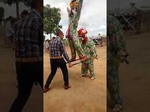DANÇA DO PALHAÇO DA FOLIA TRÊS REIS SANTO SÃO MIGUEL DO ARAGUAIA -GO 