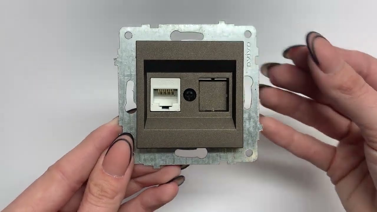 Розетка одинарная компьютерная RJ-45 OVIVO Grano мокко (600-000319-229)