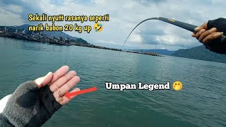 Download lagu Mancing Pakai Joran Tegek Di Pinggiran Laut Pakai Umpan Ini, Full Strike Sensasi Asli Bikin Nagih ! mp3