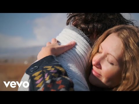 Kris la Luna - Amanecer al lado tuyo (Official Music Video)