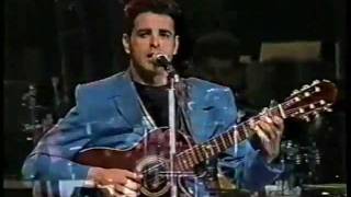 LUIS ENRIQUE: &quot;Date Un Chance&quot; Version Original en Vivo LUCES DEL ALMA (1990)