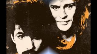 DARYL HALL & JOHN OATES ✦ Big Kids