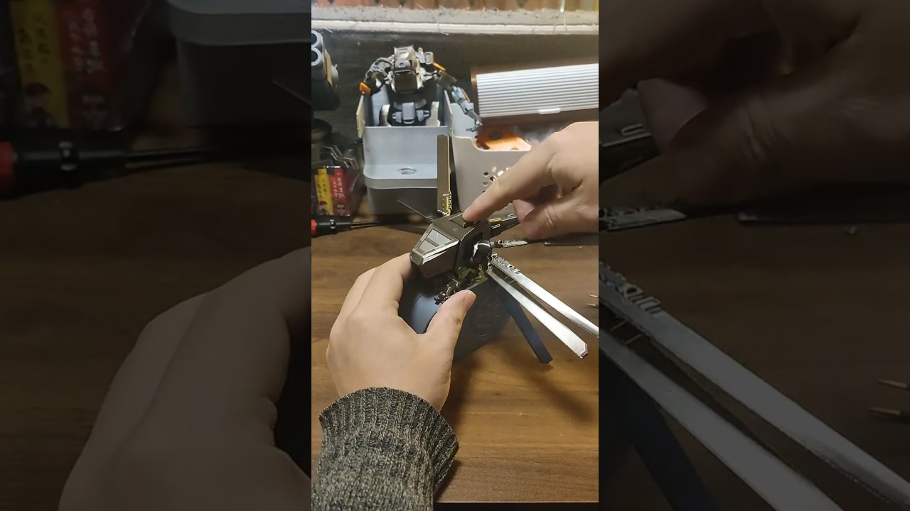 3D Printed Wing Flapping Aircraft (Ornithopter) From The Movie 