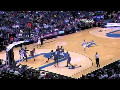 Nick Young Sick Crossover and the One-Handed Dunk Against the Bobcats (Dec. 20, 2010)