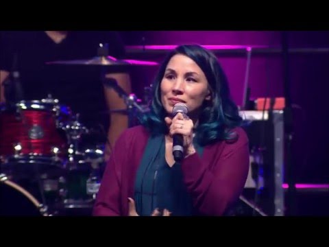 Isaiah 6 (Urbana 15) with Lyrics