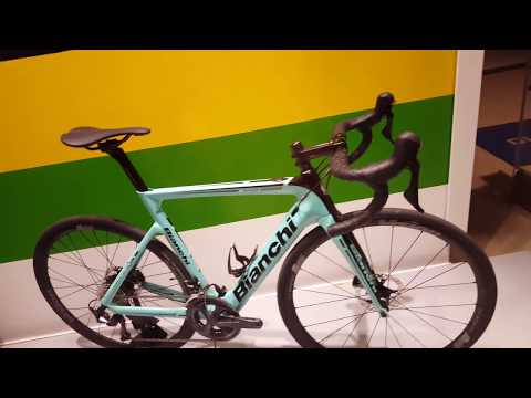 2021 Bianchi ARIA Disc E-road Celeste Green Ultegra Di2 Electric Bike Walkaround