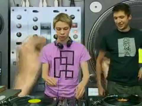 TIkhop vs Sasha Nikitin - RTS.FM.100509