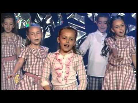 Zlatno Slavejce 2013 - AKO SI MAL - DIJANA MACKOVA