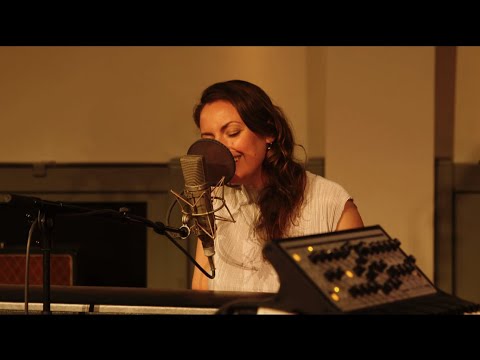 Fridolijn - Frame This | Live in Amsterdam