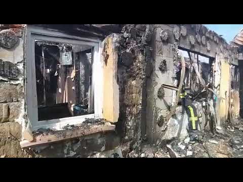 Incendiu în Cobadin, o casă a luat foc