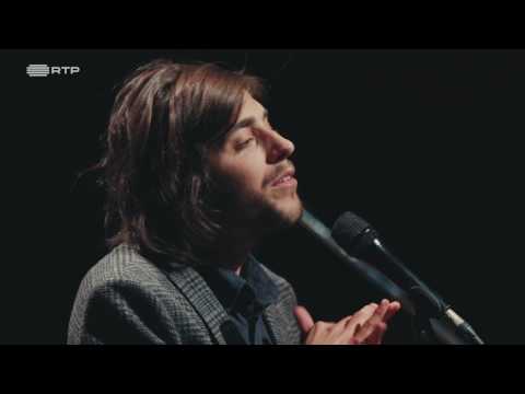 Salvador Sobral - "Amar pelos dois" - Ao vivo | RTP