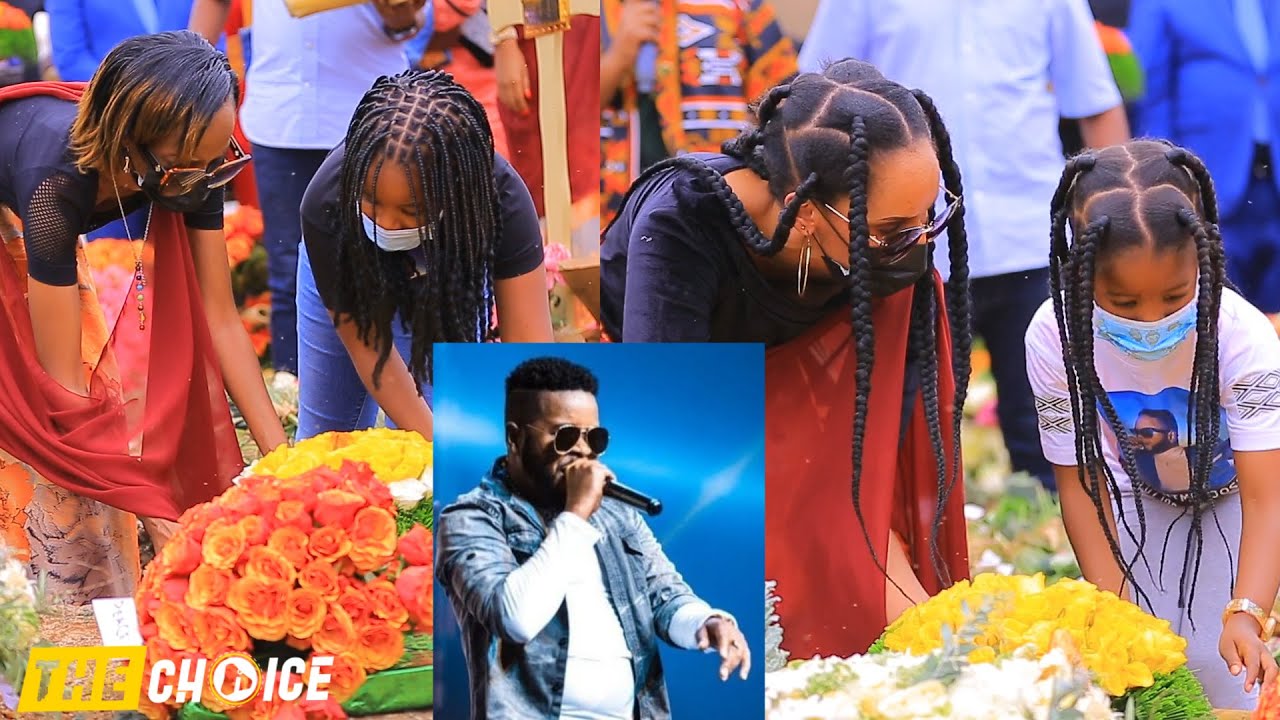 Abakobwa ba#JayPolly mumarira menshi bongeye kumushyira indabo aho aruhukiye|Byari agahinda gakomeye