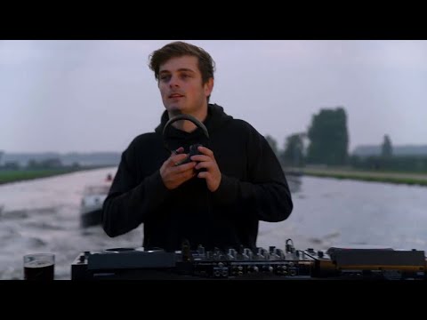 Matt Nash - Lose It All (Played by Martin Garrix) [HQ OUT NOW]