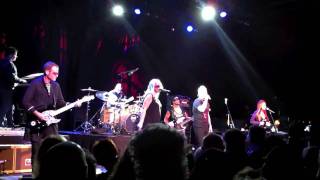 The B-52&#39;s Doing Dancing Now Live and the Ponte Vedra Concert Hall Jacksonville, Florida 2011 Tour