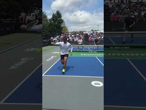 Ben Johns hits one of the most fun shots in pickleball: The TWEENER 😦