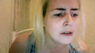 Carla singing  landslide