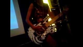 Download lagu cc(creme caramel) mp3 Download lagu cc(creme caramel) mp3