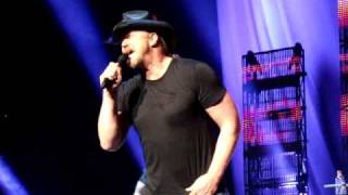 TRACE ADKINS LIVE &quot;MUDDY WATER&quot;