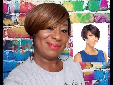 Shake N Go Freetress Equal Synthetic Wig // Wig Review