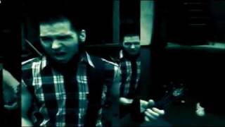 Static-X: Breathe