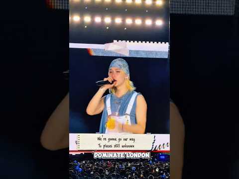 felix straykids the ending concert in rome🐣😭 #felix #straykids #weloveyoufelix ©bbokicute