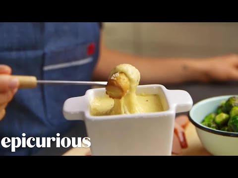 Make Beer Cheese Fondue for Football This Weekend | 6-Pack Cooking | Epicurious