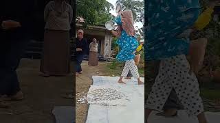 Download lagu Tari Piring yang Bikin Bangga 🔥🇮🇩” mp3 Download lagu Tari Piring yang Bikin Bangga 🔥🇮🇩” mp3