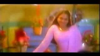 Download lagu Muthal Muthalil Parthein - Aahaa mp3