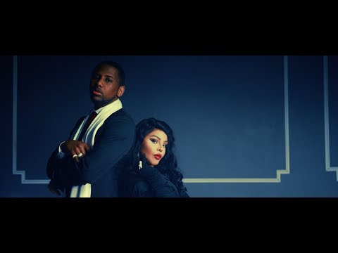 Lil Kim ft. Fabolous - Spicy