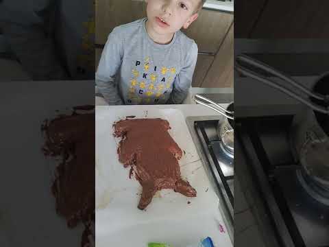 Jack's Channel - Figolli decorating time