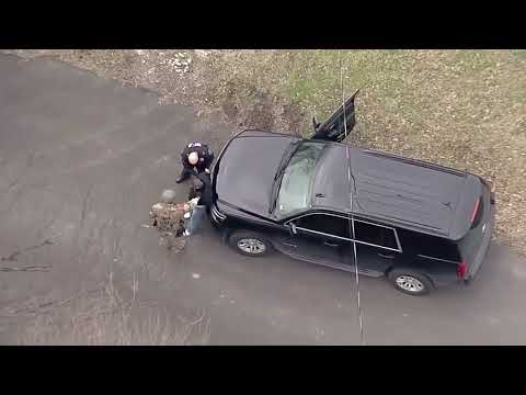 NEWS VIDEO:  Police High-Speed Chase Ford Focus Bank Robbery Dallas Texas