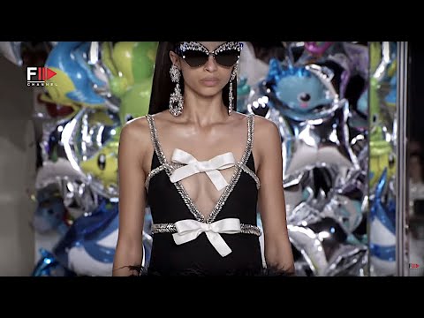 GIAMBATTISTA VALLI Haute Couture Fall 2022 Paris - Fashion Channel