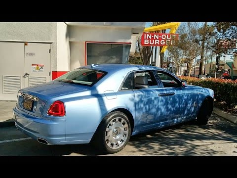 Brits Trying In-N-Out Burger In A Rolls-Royce