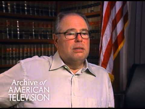 Glenn Gordon Caron discusses the writing process on "Moonlighting" - EMMYTVLEGENDS.ORG