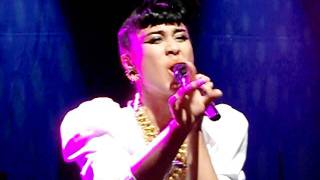 Natalia Kills - Love Is A Suicide Live Hamburg 14.09.2011