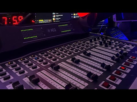 📻 BIEN DESPIERTOS 📲