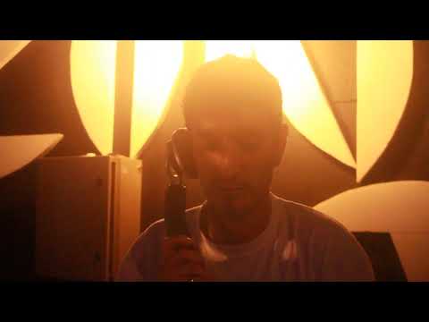 DJ GROUSE E DJ TAPE NA DISCOTECA ZONA T EM 2013 3