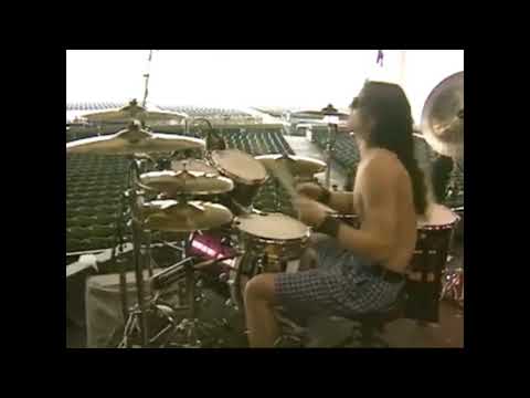 Sean Kinney drum cam soundcheck 'Would' 1991