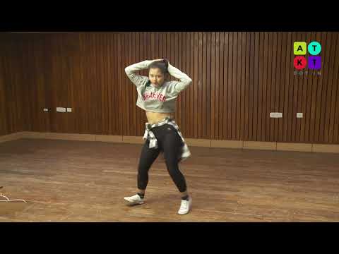 Freestyle Dance Showcase by St. Xavier's College Girl | Alcheringa 2018