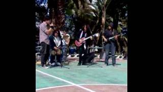 Cartas de amor de Mikel Erentxun y Enrique Bunbury, intepretado por Karma KustiKa