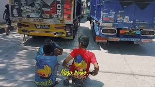 Download lagu Aku Sing Berjuang - Abah Lala // Unofficial Lirik video versi Duet TRUCK MADURA mp3