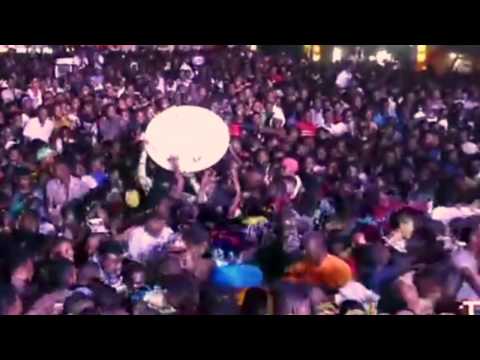 Davido at Felabration: They Cleared Me Off Way the Previous Year, But Now They Clear Way for Me