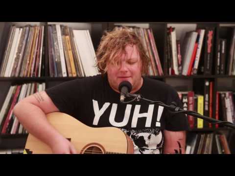 Smith Street Band's Wil Wagner "Laughing (Or Pretending To Laugh)" (Live At Rolling Stone Aus)
