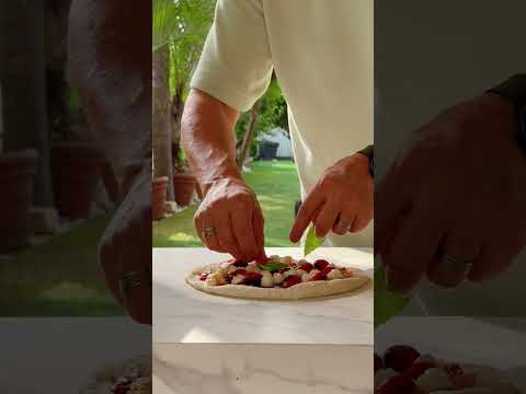 פיצה קלאסית – מתכון בטאבון EDIL PLANET