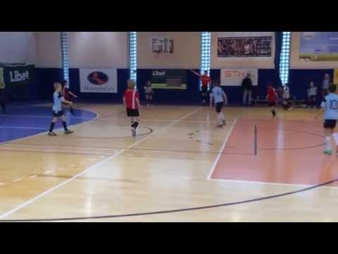 čtvrtfinále: FK Tygři Neratovice - ŠK Slovan Bratislava 1:2