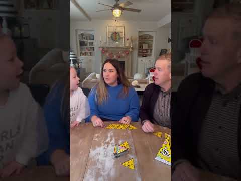 Toy Testing Sisters Game Review: P for Pizza